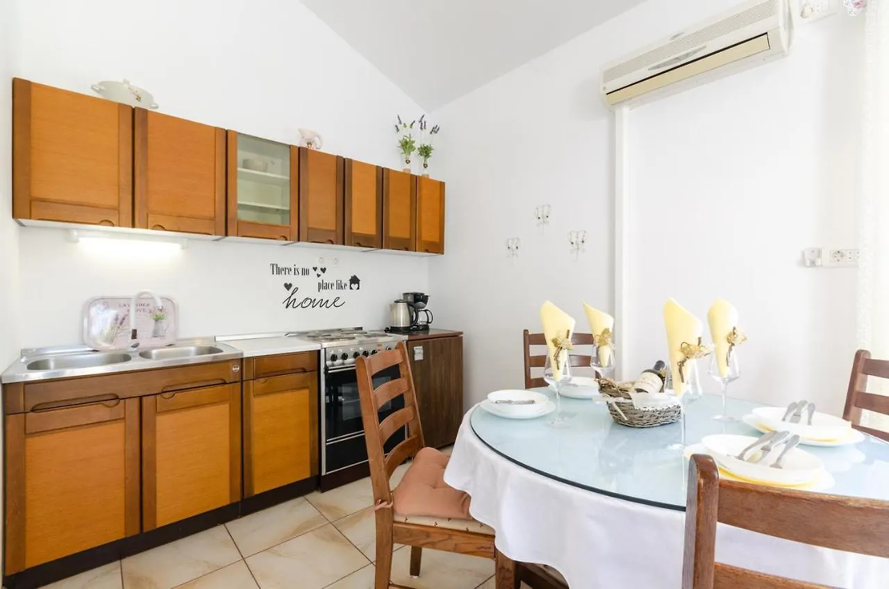 Slavka Apartment Crikvenica Croatia