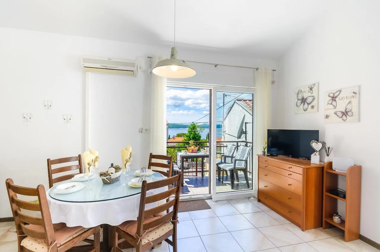 Slavka Apartment Crikvenica Croatia