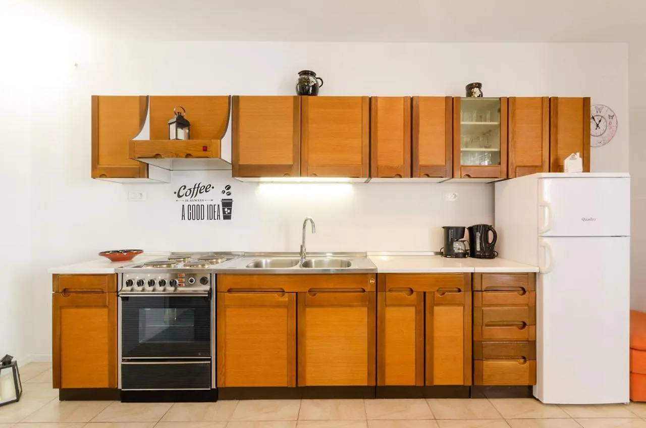Slavka Apartment Crikvenica