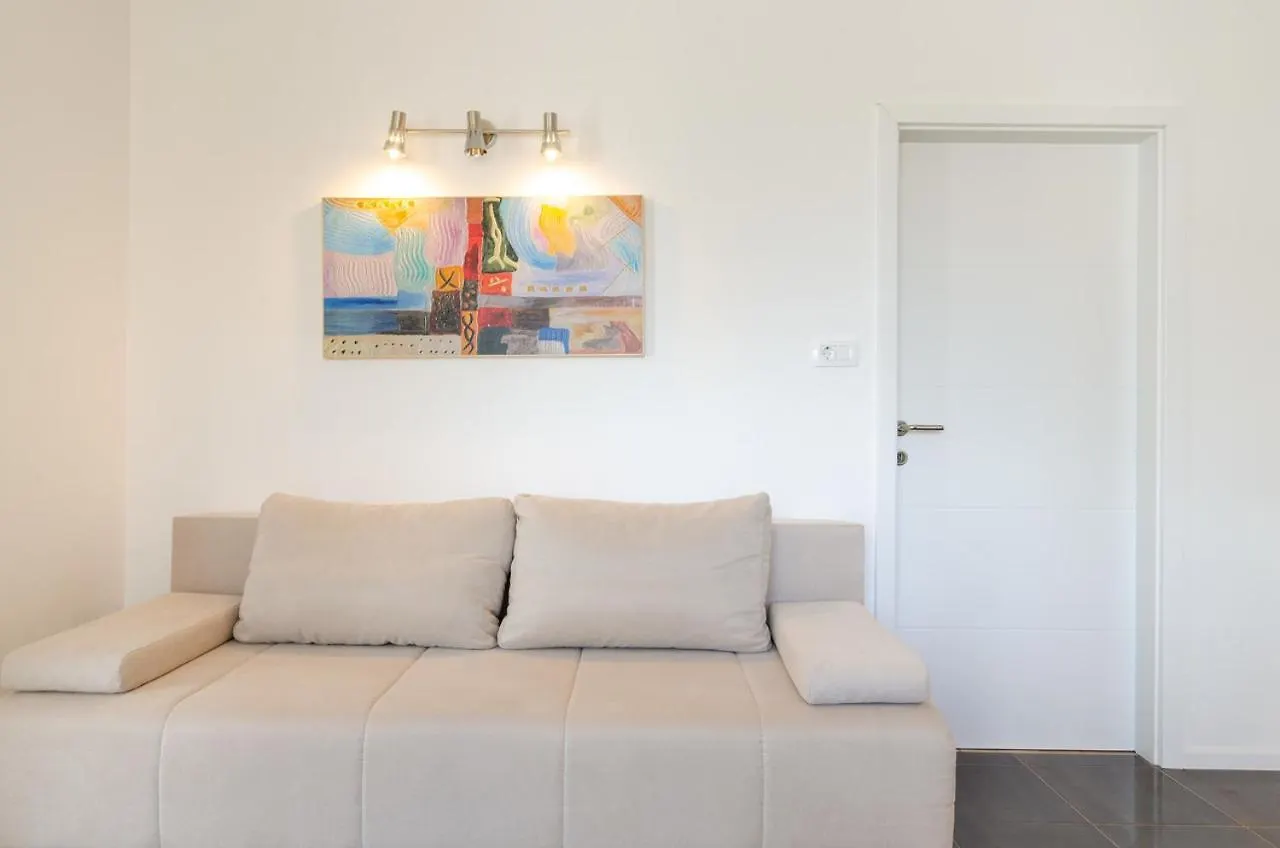 Slavka Apartment Crikvenica 0*,